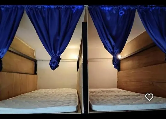 24 Backpackers * Banguecoque